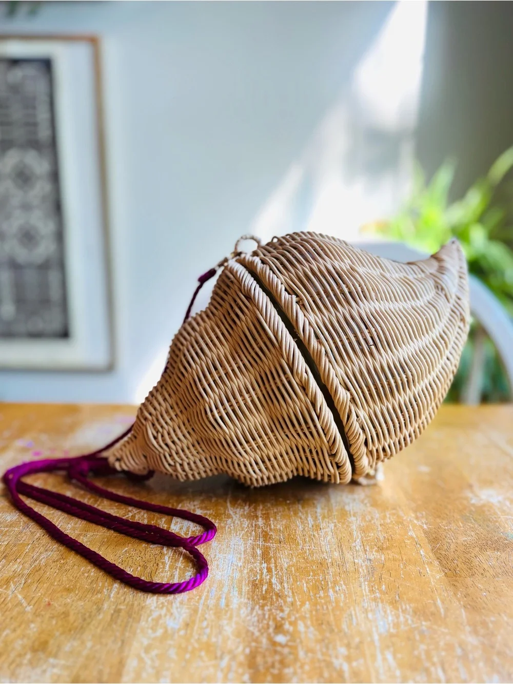 Woven Shell Crossbody Bag with Magenta Strap - Picture 1 of 9